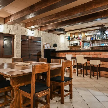 Authentic Stone House, * Zadar
