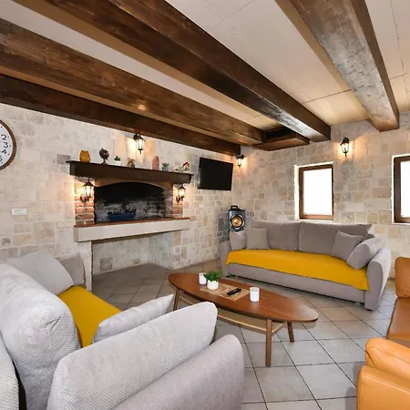 Authentic Stone House, Zadar